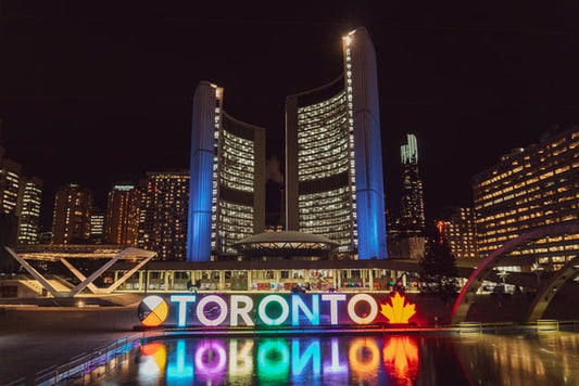 CRS Points vs. FSWP Points - How do they Impact Express Entry Immigration to Canada